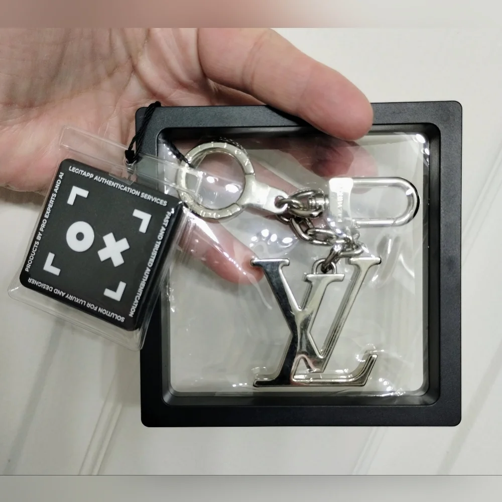 Louis Vuitton Bag Charm With COA - Picture 2 of 6